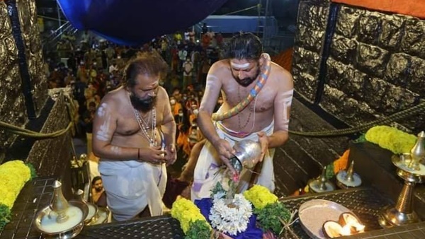 പമ്പയില്‍ എത്തണം