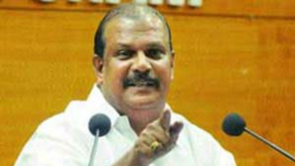 പൂഞ്ഞാറില്‍ പിന്നോട്ട്