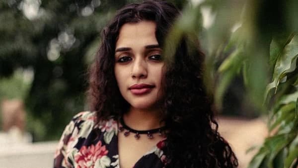 ആനിന്റെ തിരിച്ചുവരവ് ആനിന്റെ തിരിച്ചുവരവ്