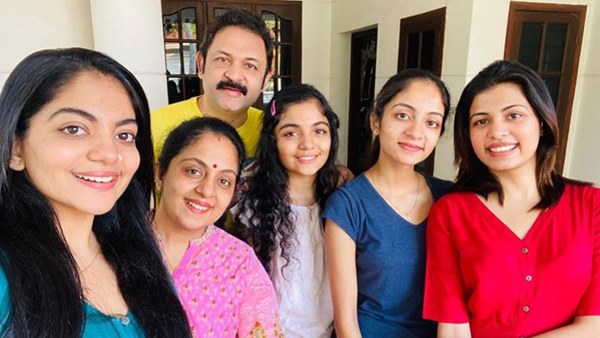 കൃഷ്ണകുമാറിന്റെ കുടുംബം കൃഷ്ണകുമാറിന്റെ കുടുംബം