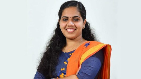 ചെലവ് എല്ലാവരും ചേര്‍ന്ന്