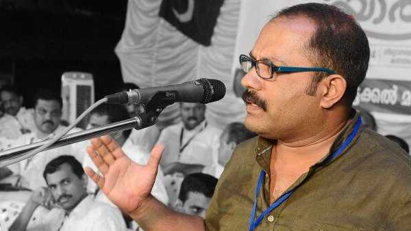 വീട് വിവാദം