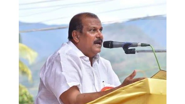 അങ്ങേര്‍ക്ക് ബോധമൊന്നുമില്ല