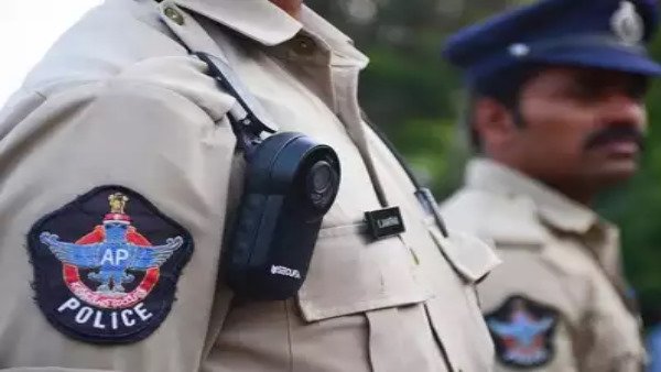 പൂജാമുറിയില്‍ 