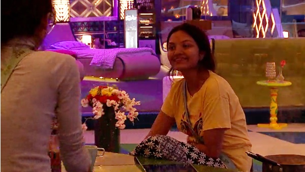 ക്യാപ്റ്റനോട് ക്യാപ്റ്റനോട്