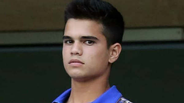 മുംബൈയുടെ കട്ട ഫാന്‍