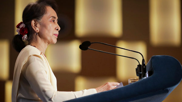 aung-aan-suu-kyi-1 aung-aan-suu-kyi-1