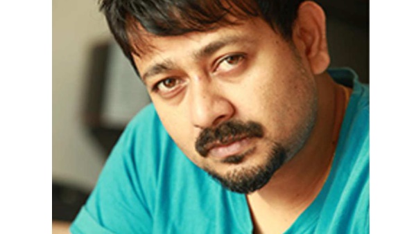 മാര്‍ട്ടിന്‍ പ്രക്കാട്ടിന്റെ ഫ്‌ളാറ്റിലേക്ക്