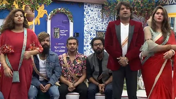 മൂന്നുപേര്‍ക്കു മാത്രം