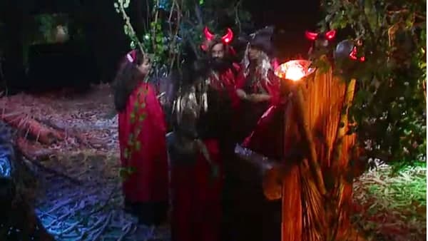 മുഖം തിരിച്ച് ലക്ഷ്മി ജയന്‍