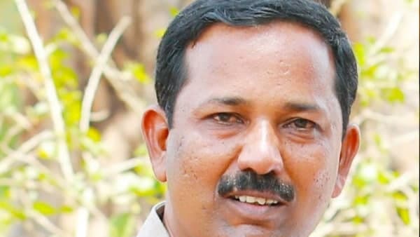 നേരത്തെ മാറിക്കൊടുത്തു