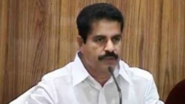 അടൂര്‍ പ്രകാശിന്റെ ഗെയിം