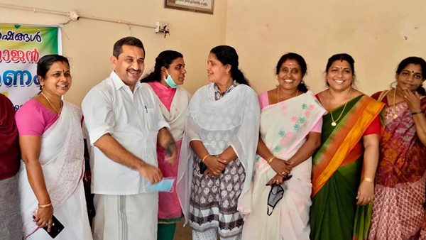 റോബിൻ പീറ്റർ തന്നെ