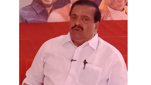 എത്ര സീറ്റുകൾ ?