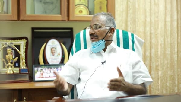 കെ എസ് ആര് ടി സി യില് നേട്ടങ്ങളുണ്ടോയോ? കെ എസ് ആര് ടി സി യില് നേട്ടങ്ങളുണ്ടോയോ?