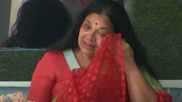 ഒന്ന് പുറത്താക്കി തരൂ, പ്ലീസ്
