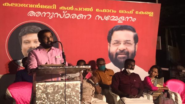 ഓര്‍മ്മകള്‍ക്ക് മരണമില്ല