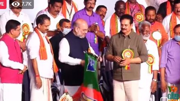 തന്‌റെ മകളാണ് പാര്‍ട്ടി