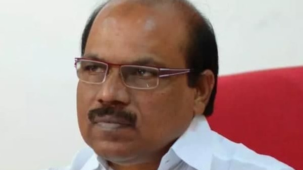 കളമശ്ശേരിയില്‍ അട്ടിമറി