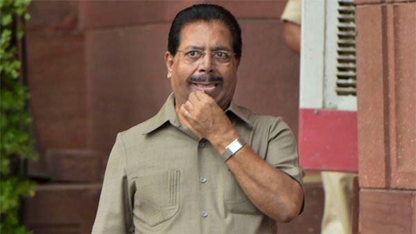 ഐ വിഭാഗത്തിന്റെ പരാതി