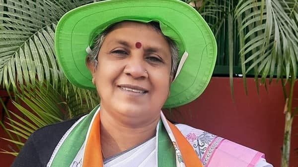 അപ്രതീക്ഷിത നീക്കം