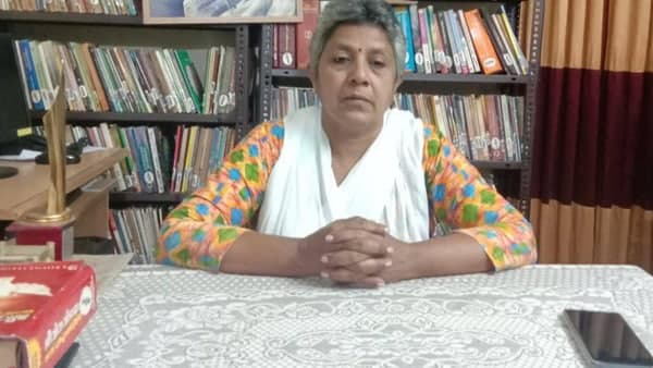 പുതുപ്പള്ളിയിൽ