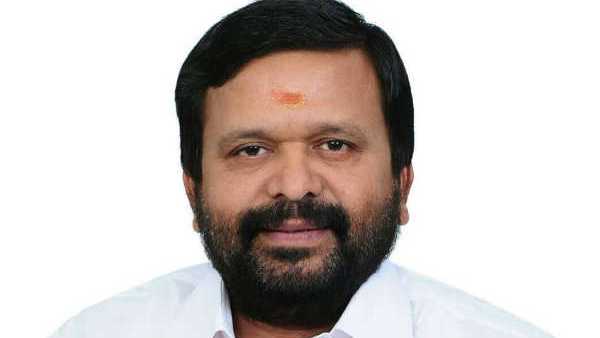 വാരിക്കുന്തം കയറ്റിയപ്പോഴും 