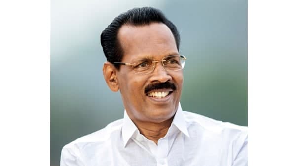 പെയ്ഡ് സീറ്റ് ആരോപണങ്ങള് പെയ്ഡ് സീറ്റ് ആരോപണങ്ങള്
