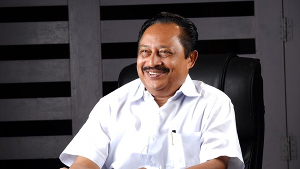 വിജയന്‍ തോമസിന്‍റെ രാജി