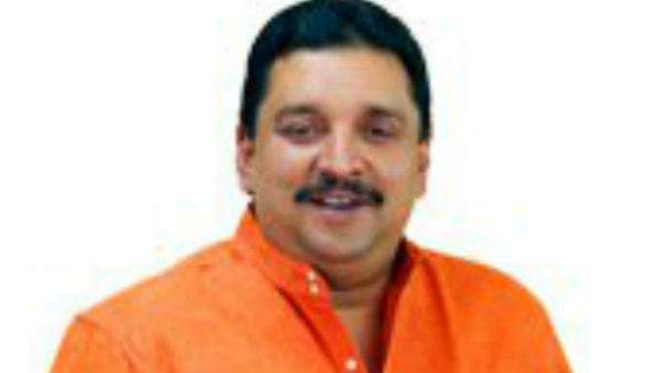 ആ പോര് ഇവര്‍ തമ്മില്‍