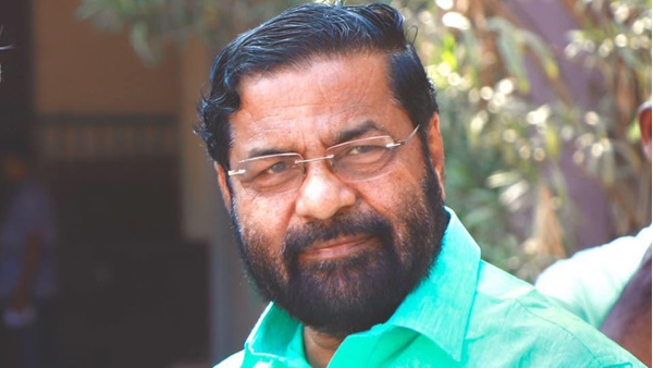 പോരാട്ടം ഇഞ്ചോടിഞ്ച് 