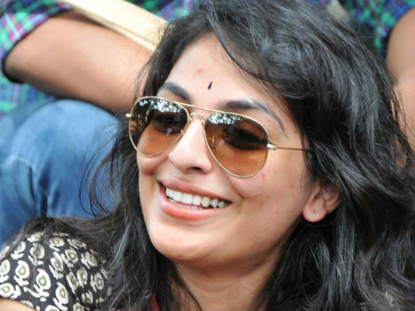 കുടുംബവും സുഹൃത്തുക്കളും