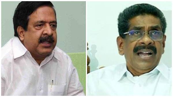 മുല്ലപ്പള്ളിയെ പിന്തുണയ്ക്കുമ്പോള്‍