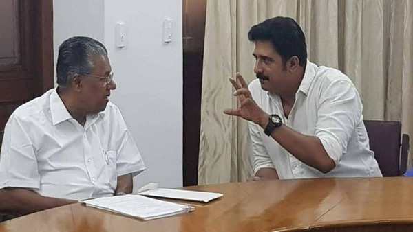 പിണറായി വിളിക്കുന്നോ