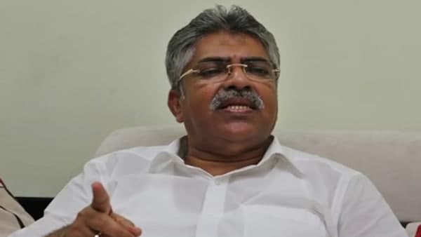 മാറ്റങ്ങള് മാറ്റങ്ങള്