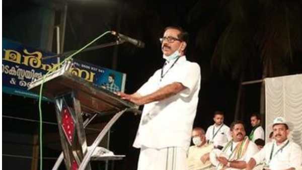 കൈപ്പിഴ ആഘോഷമാക്കുന്നവര്‍