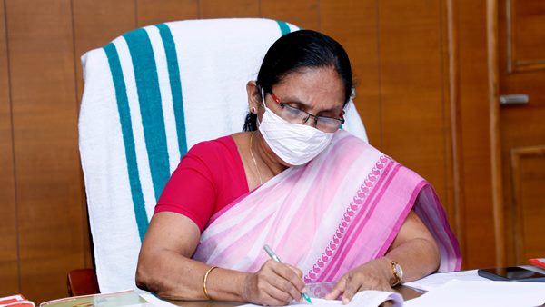 സ്ത്രീ വിരുദ്ധത സ്ത്രീ വിരുദ്ധത