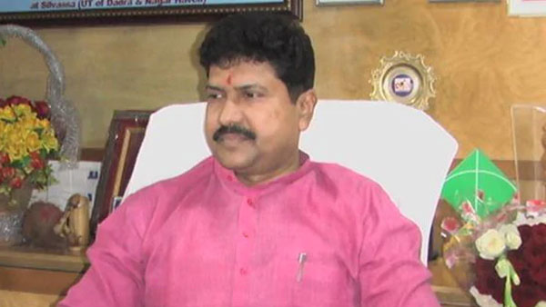മോഹല്‍ ദേല്‍ക്കറിന്റെ ആത്മഹത്യ