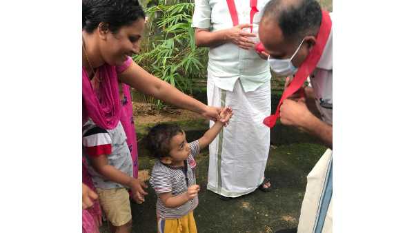 ആ ഹാരാർപ്പണം.... ആ ഹാരാർപ്പണം....