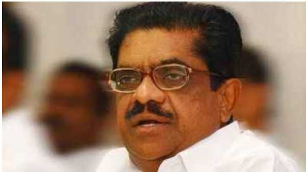സുധീരനെ ഒതുക്കാന്‍