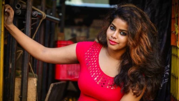 ആരോപണങ്ങള്‍ ഇങ്ങനെ