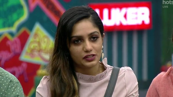 ഇപ്പോള് പച്ചില പാമ്പ് ഇപ്പോള് പച്ചില പാമ്പ്