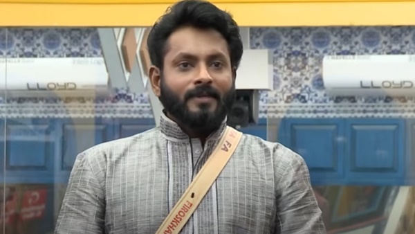 ആദ്യം കേള്‍ക്കുക, പിന്നെ പറയുക