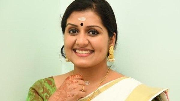 വാലിൽ തൂക്കിയോ?