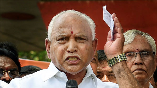 തുടർ തിരിച്ചടികൾ