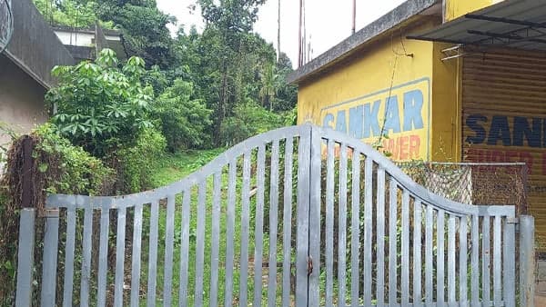 ജങ്ഷനില്‍ പുതിയ വീട്