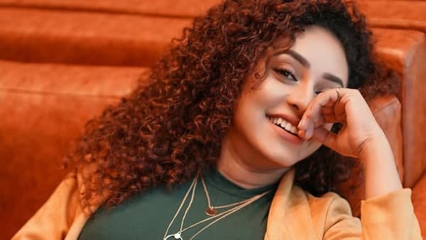 കുട്ടിയെ നോക്കാന്‍ ആളെ നിര്‍ത്താനൊന്നും പറ്റില്ല