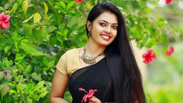 കടിച്ച് തൂങ്ങരുത്