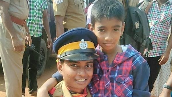 വഴിതിരിവായി സുഹൃത്ത് വഴിതിരിവായി സുഹൃത്ത്