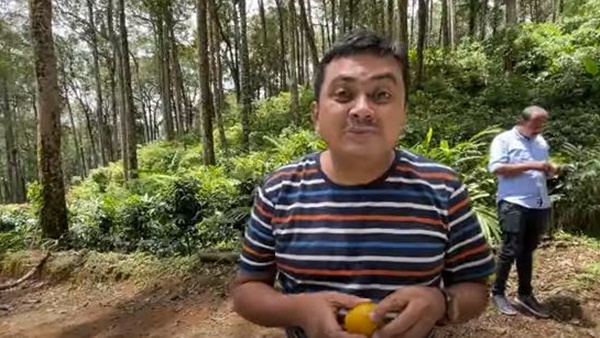 പരാതി പ്രളയം